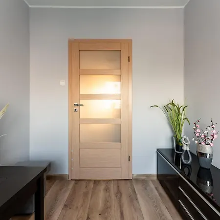 Burzynskiego Cozy By Bookinghost Gdańsk